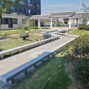 通辽 芝麻灰小区坐凳&栏杆安装效果