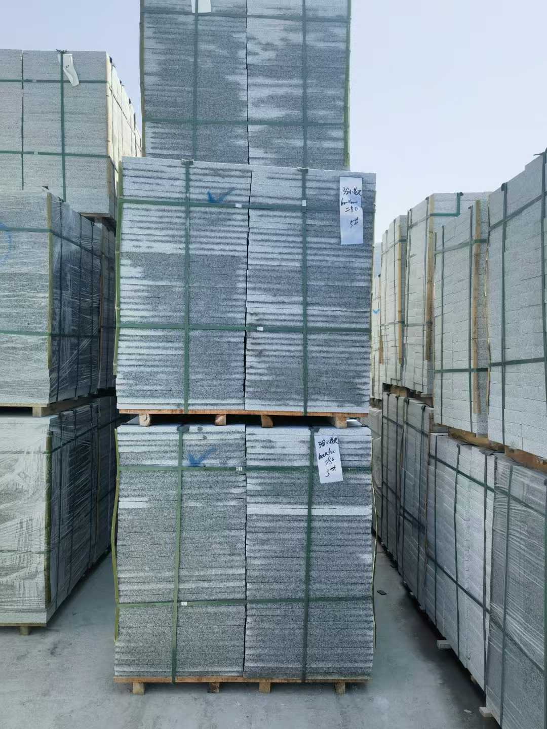 通辽芝麻白地铺成品